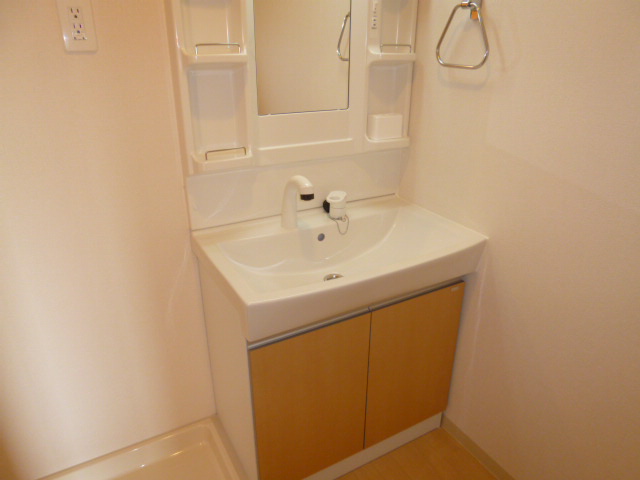 洗面設備　洗髪洗面化粧台