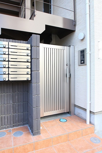 エントランス　エントランス