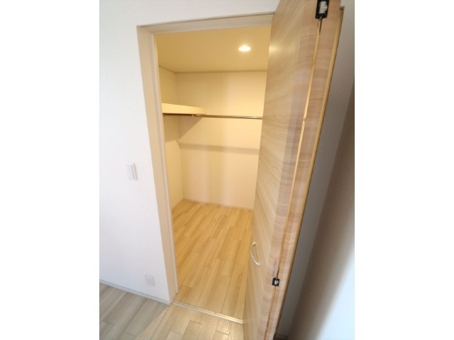 収納　ウォークインクローゼット