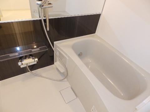 バス・シャワールーム　バス（イメージ）