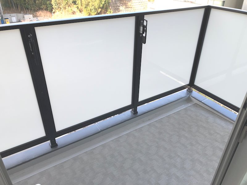 バルコニー　※別の部屋の写真です。