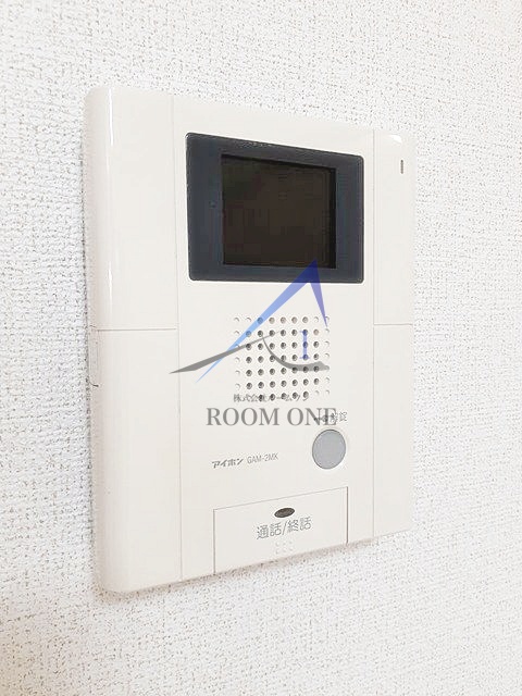 セキュリティ　モニター付きインターホンです。