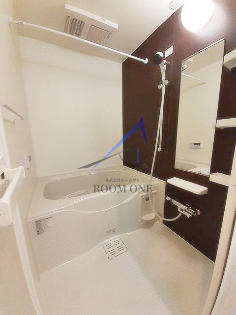 バス・シャワールーム　お風呂です。