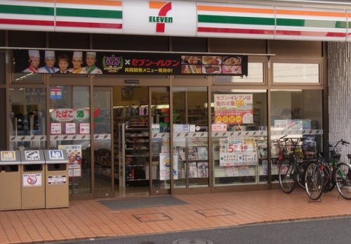 コンビニ　セブンイレブン 日本橋小網町店（コンビニ）まで250m