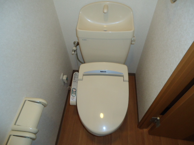 トイレ　シャワー付トイレ