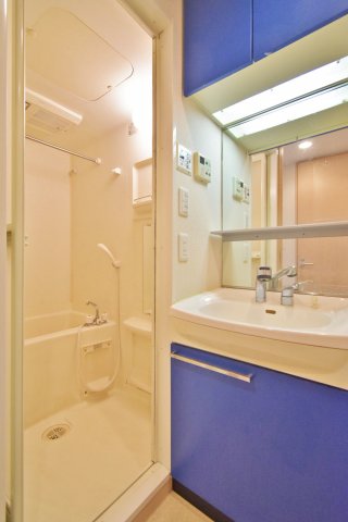 洗面設備　シャンプードレッサー