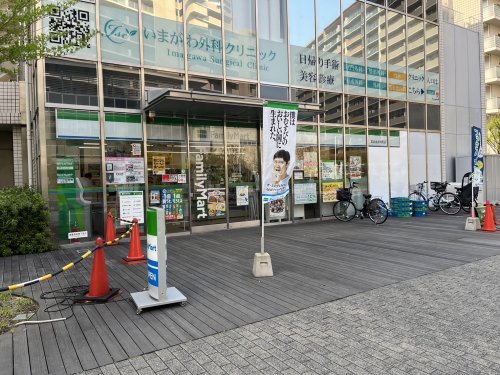 コンビニ　ファミリーマート善源寺店（コンビニ）まで229m