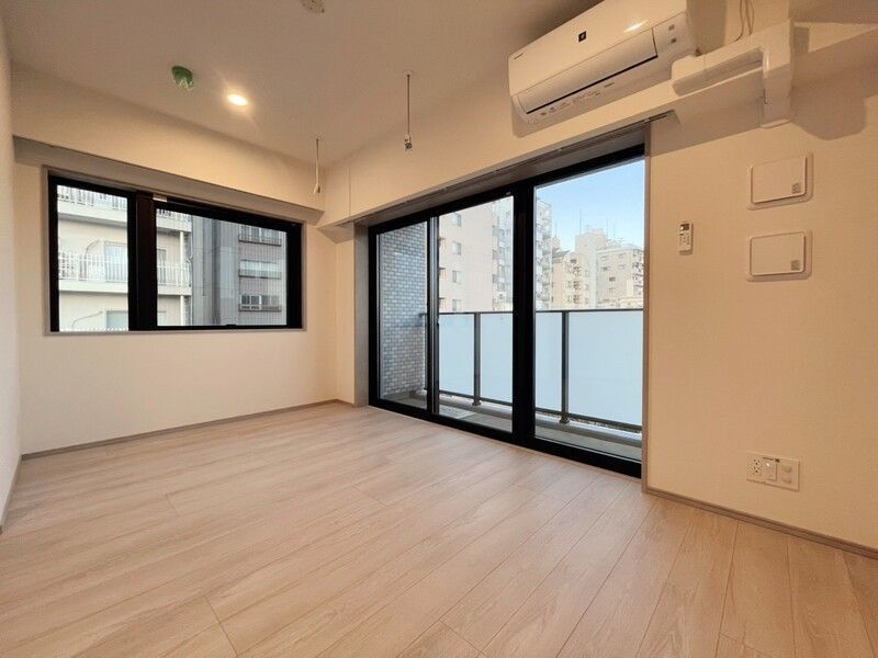 居室・リビング　※全て別号室のお写真。内装等参考にしてください。