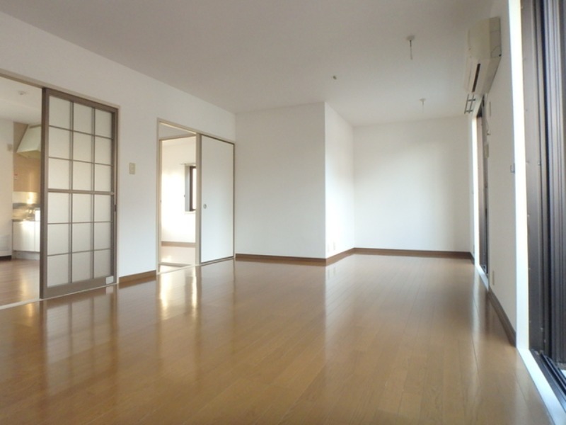 居室・リビング　図面と現状に相違がある場合には現状を優先