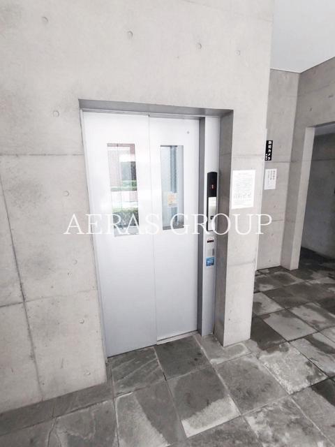 その他　エレベーター付き