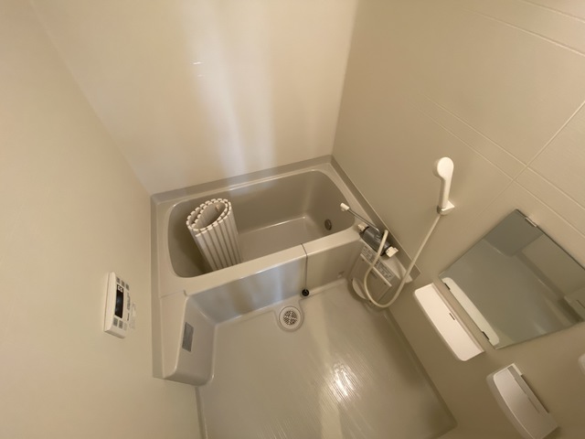 バス・シャワールーム　追い炊き・浴室乾燥機付き