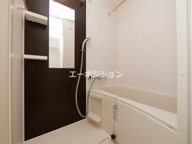 バス・シャワールーム　フォーリアライズ難波シエロ