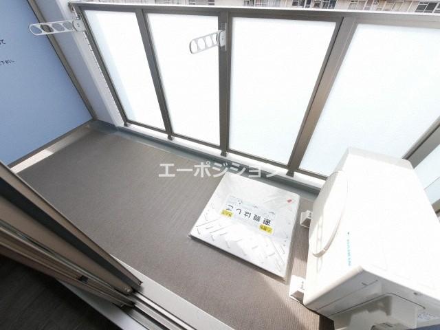 バルコニー　フォーリアライズ難波シエロ