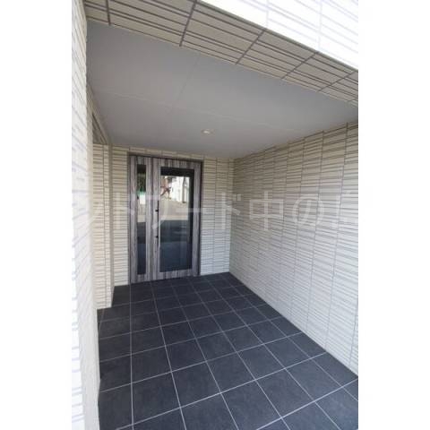 エントランス　詳細は、ウィンドワード中の島店までご相談下さい。