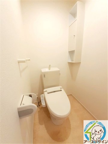 トイレ　※パース写真