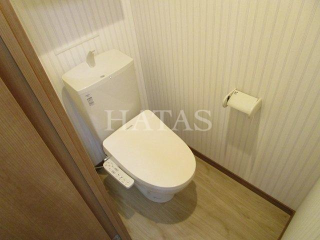 トイレ　同物件別部屋です