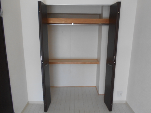 収納　洋室の収納スペースです