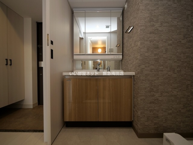 洗面設備　同仕様写真となります。