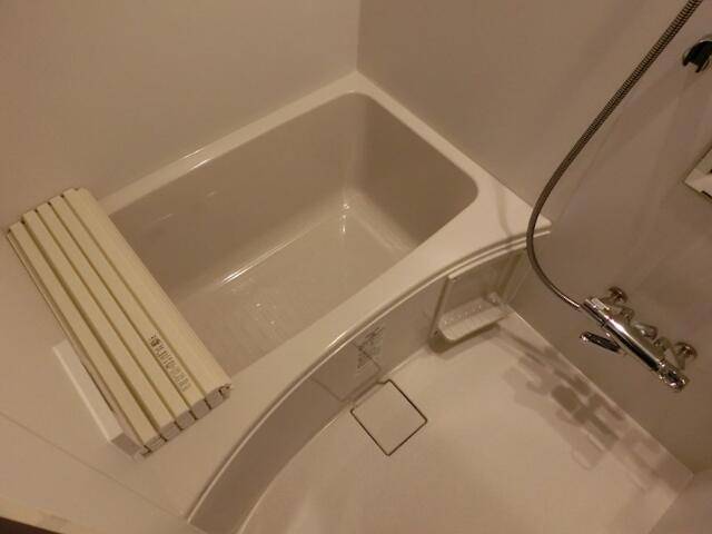 バルコニー　浴室乾燥機完備