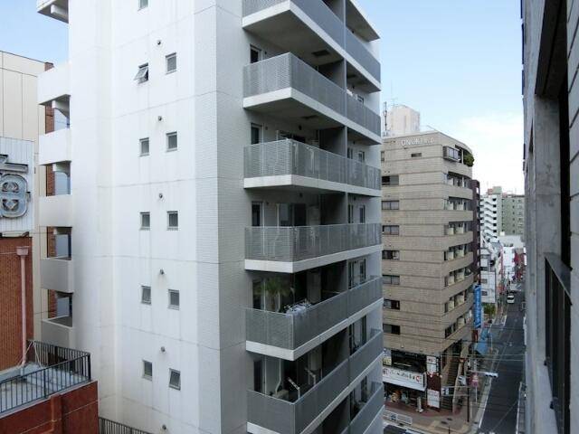 玄関　エアコン完備