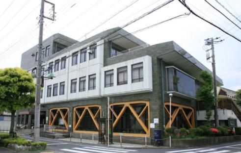 図書館　葛飾区立お花茶屋図書館（図書館）まで550m