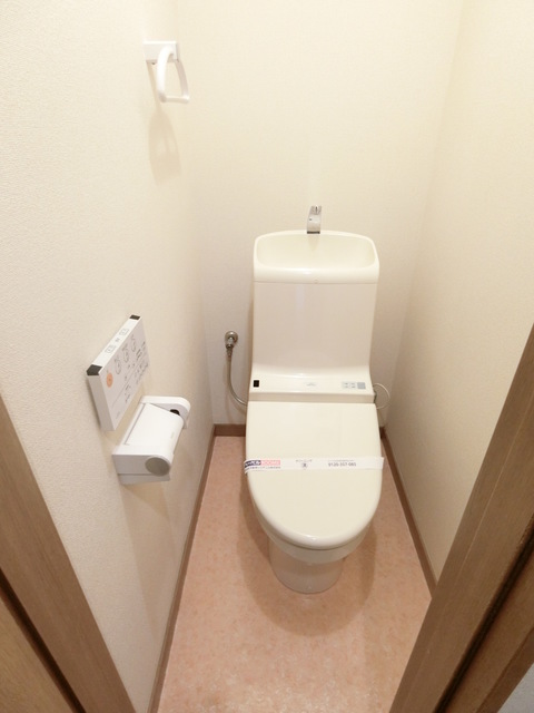 トイレ　ウシュレット