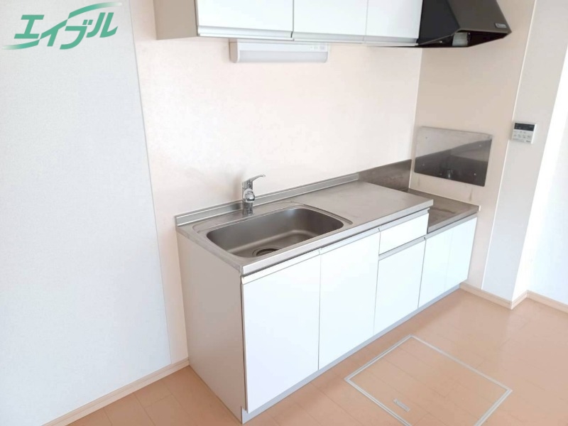 キッチン　同型参考写真