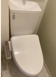 トイレ　シンプルで使いやすいトイレです