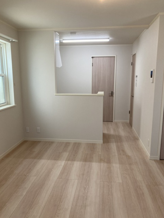 居室・リビング　こちらのリビングで趣味の時間をお楽しみください