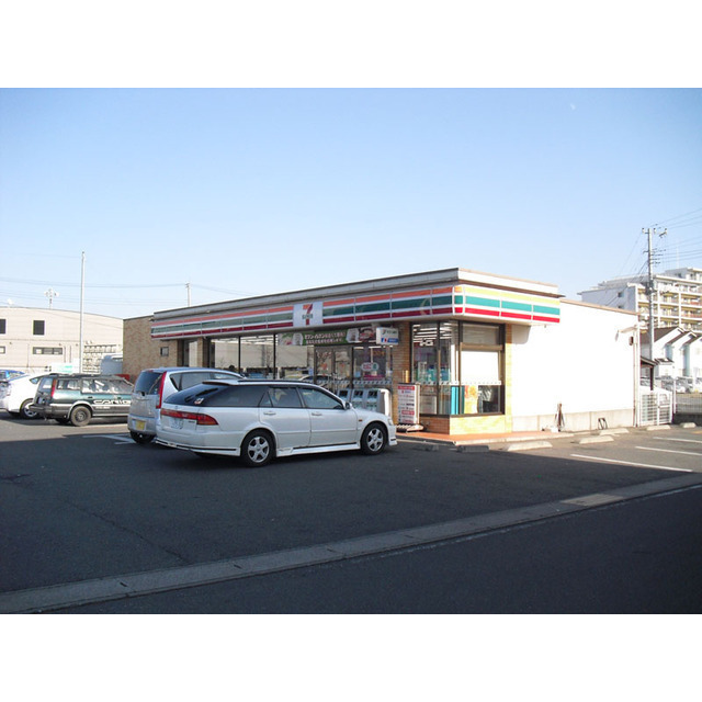 コンビニ　セブンイレブンつくば大曽根店（コンビニ）まで360m