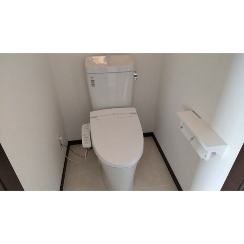 トイレ　図面と現状に相違がある場合には現状を優先