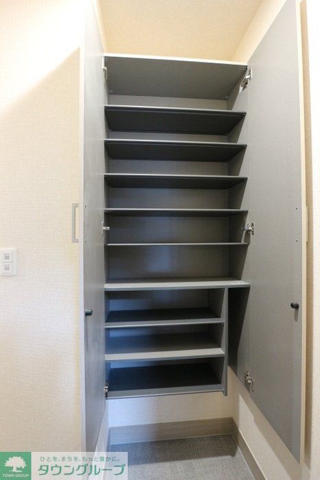 玄関　収納