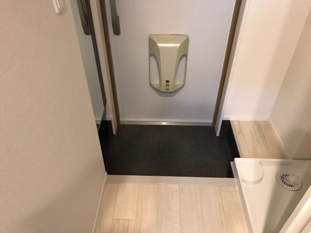 玄関　玄関