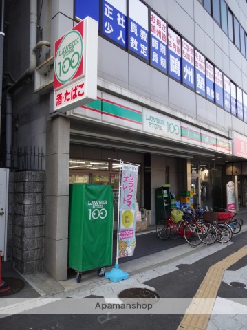 コンビニ　ローソンストア１００（コンビニ）まで163m