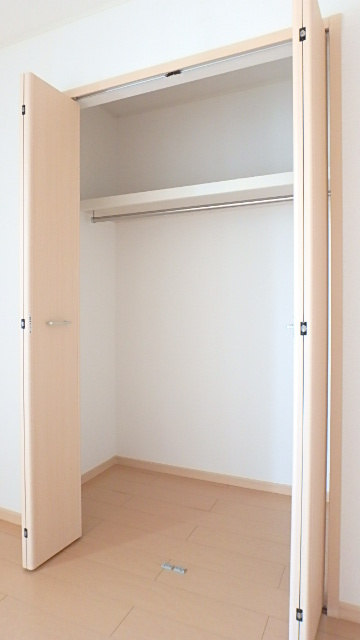 収納　図面と現状に相違がある場合には現状を優先