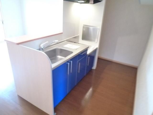 キッチン　※同建物　別部屋のお写真です。