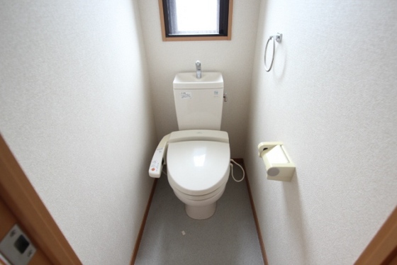 トイレ　※別部屋の写真です