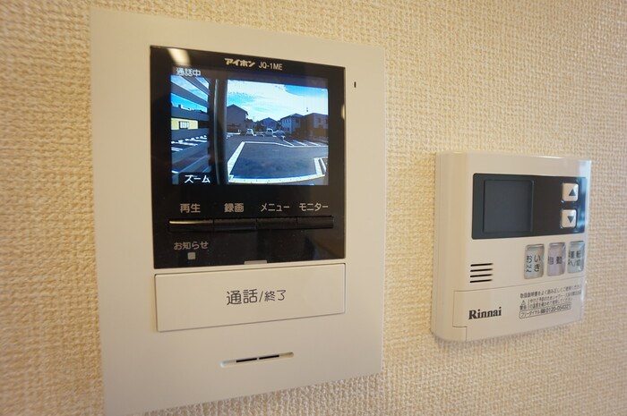 庭　モニター付きインターホンあります◎