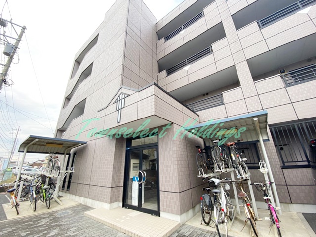 エントランス　毎日通るエントランス♪