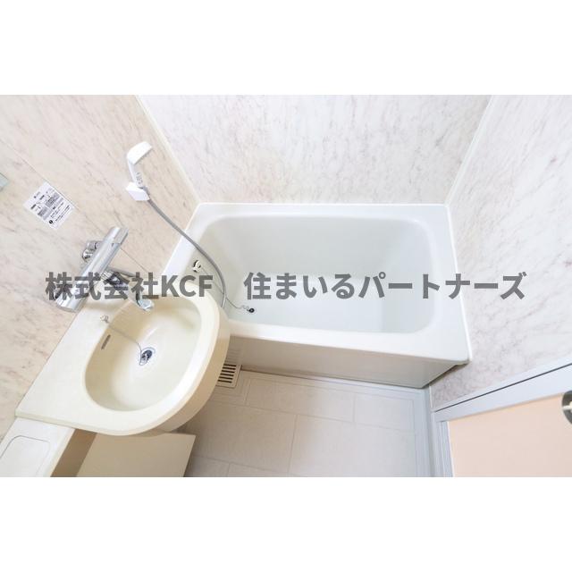 洗面設備　ゆったり過ごせるお風呂です
