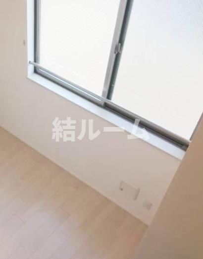 居室・リビング　別号室参考写真