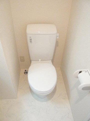 トイレ　「b’CASA R」