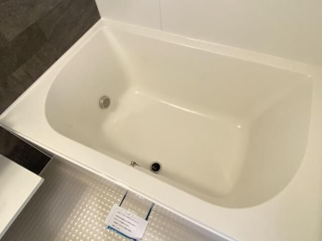 バス・シャワールーム　お風呂です