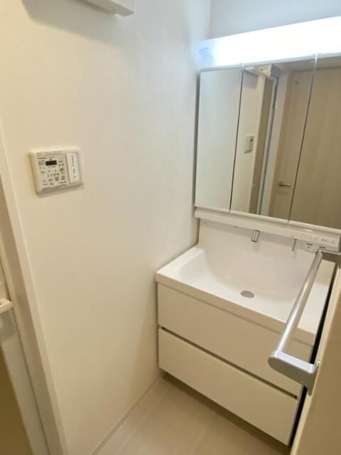 洗面設備　洗面所です