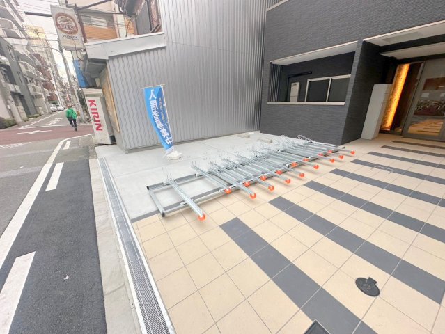 駐車場　敷地内には入居者専用の駐輪スペースもあります。
