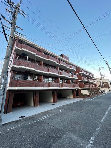 建物外観　建物外観を気になさる方へ、見た目の良い物件です