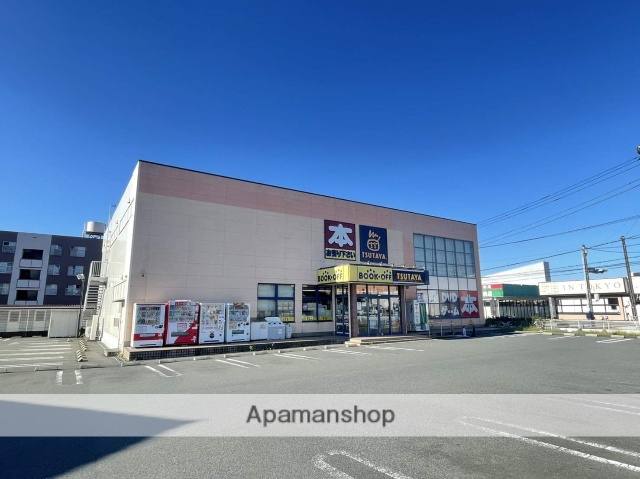 レンタルビデオ　TSUTAYA（レンタルビデオ）まで163m