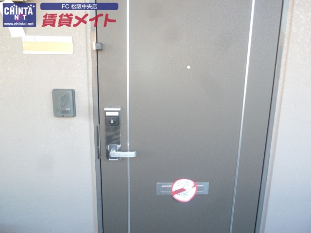 セキュリティ　同型参考写真