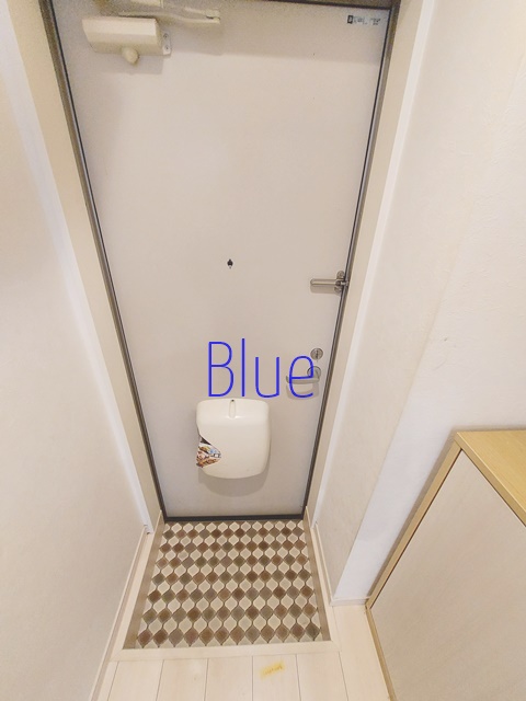 玄関　【Blueの取り扱い物件】