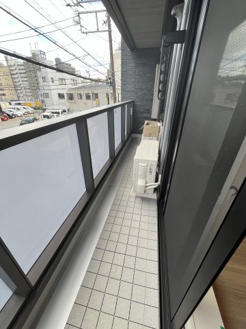 バルコニー　完成前の為一部建築資材等が写っている可能性がございます。